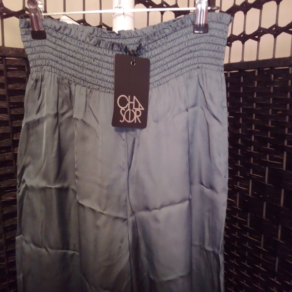 Chaser Wide-Leg Pants - Picture 2 of 4